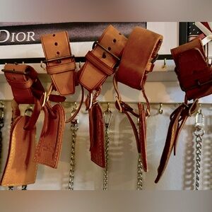 Louis Vuitton - Tan vachetta leather - luggage tags with poignant set